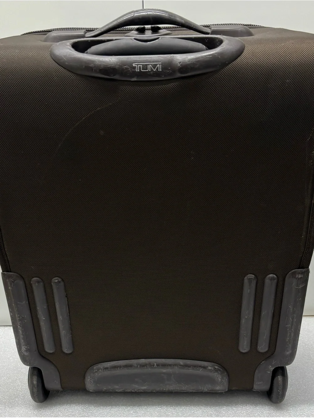 Tumi Alpha 22” Continental Expandable Spinner Carry On Suitcase Luggage